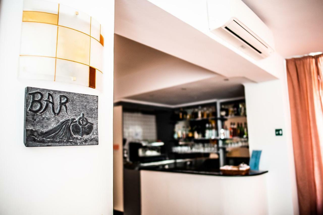 Hotel West End Alassio Kültér fotó